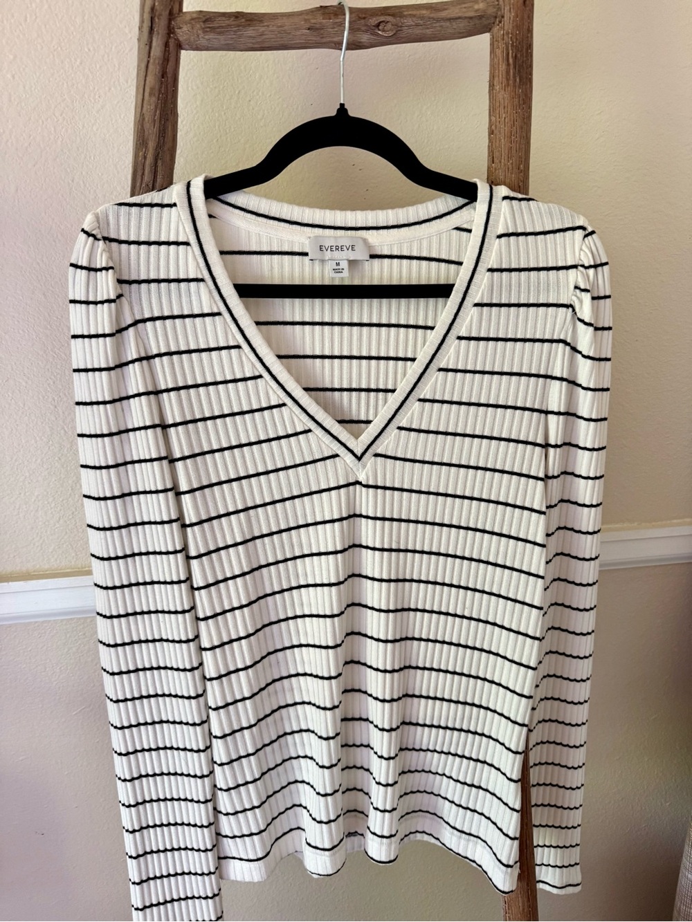 Evereve Black & White Striped V-Neck Ribbed Long Sleeve Top